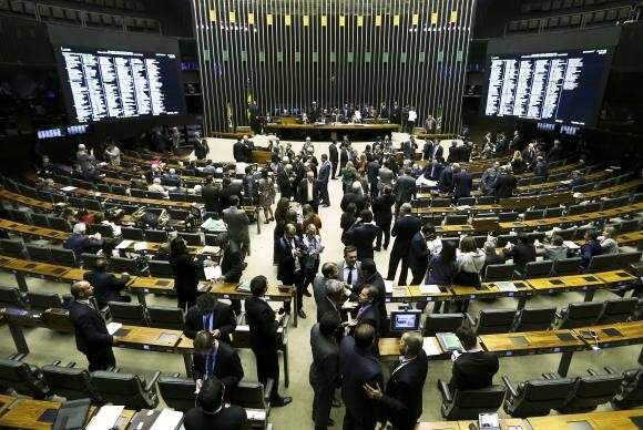 Den&uacute;ncia contra Michel Temer &eacute; barrada na C&acirc;mara dos Deputados