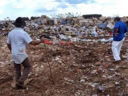 Moradores encontram feto humano em lixão de município 