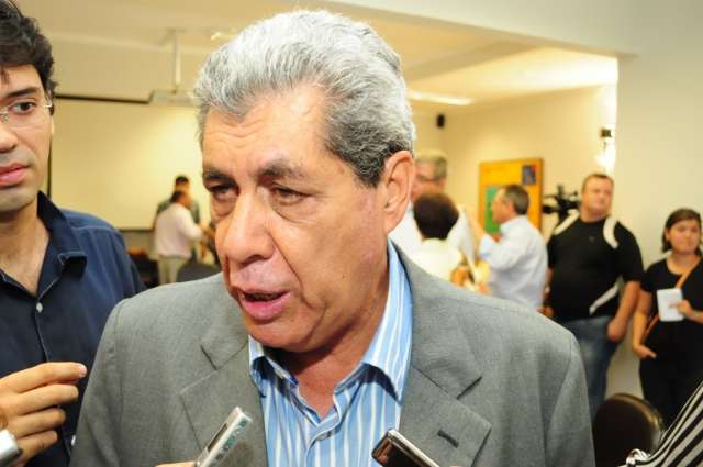 Andr&eacute; diz que se &ldquo;intromete&rdquo; em elei&ccedil;&atilde;o da C&acirc;mara s&oacute; no &uacute;ltimo dia 