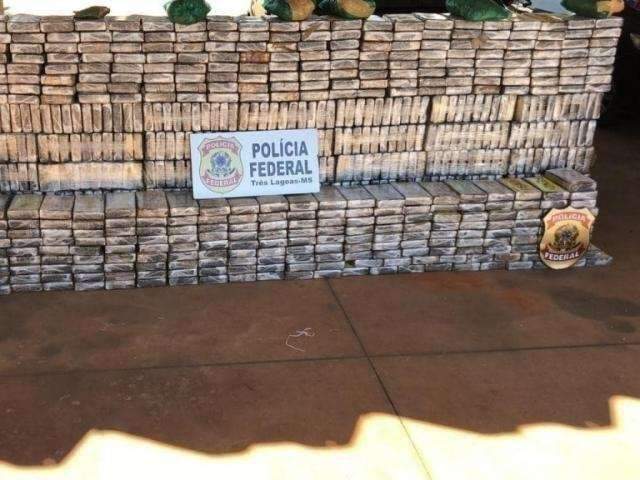Na guerra das fac&ccedil;&otilde;es, t&aacute;tica agora &eacute; dedurar a&ccedil;&otilde;es dos rivais para a pol&iacute;cia