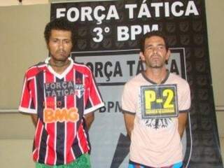 Dupla foi presa nesta segunda-feira acusada de tráfico de drogas, em Dourados (Fotos: Dourados News)