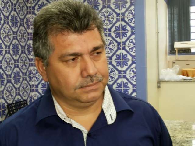 Cotado para secret&aacute;rio, bra&ccedil;o direito de Olarte vira assessor executivo