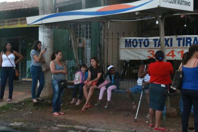 Aulas recome&ccedil;am para mais de 100 mil estudantes da rede municipal