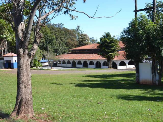  Venda de sede far&aacute; do R&aacute;dio Clube o maior do Centro-Oeste, diz presidente
