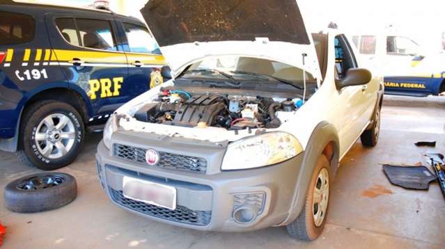 PRF apreende 1.400 muni&ccedil;&otilde;es de fuzil de uso restrito das for&ccedil;as armadas