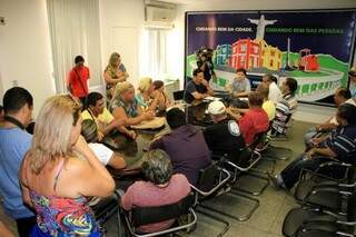 Reunião entre prefeito e escolas de samba aconteceu ontem. (Foto: Marcos Boaventura)