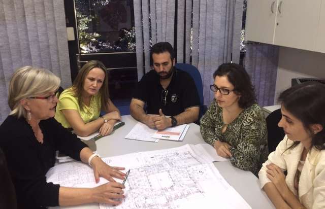 Instala&ccedil;&atilde;o de servi&ccedil;o de hemodi&aacute;lise depende de reforma de pr&eacute;dio