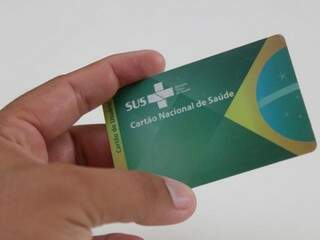 Cartão SUS é usado para atendimento em unidades públicas de saúde. (Foto: Marcos Ermínio)