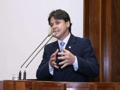 Equipe t&eacute;cnica de Paulo Duarte vai passar por treinamento em projetos