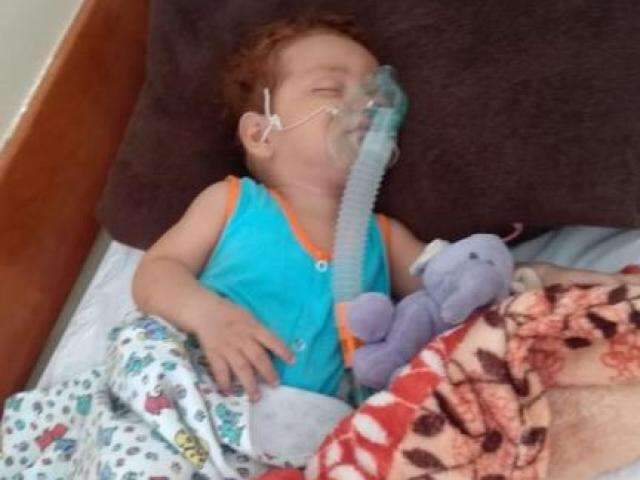 Beb&ecirc; com pneumonia grave ser&aacute; transferido para Hospital Regional