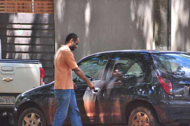 Identificados mais 3 presos por morte de advogado e pol&iacute;cia ca&ccedil;a outros 2