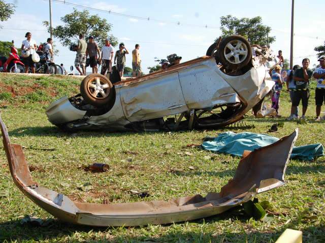  Adolescente morto em acidente n&atilde;o estava dirigindo carro que capotou