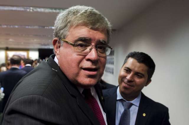 Sem qu&oacute;rum, CCJ n&atilde;o julga recurso de Marun em favor de Eduardo Cunha