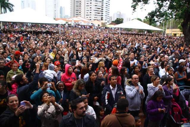 Evang&eacute;licos e cat&oacute;licos marcham contra o &quot;fim&quot; da fam&iacute;lia e o aborto