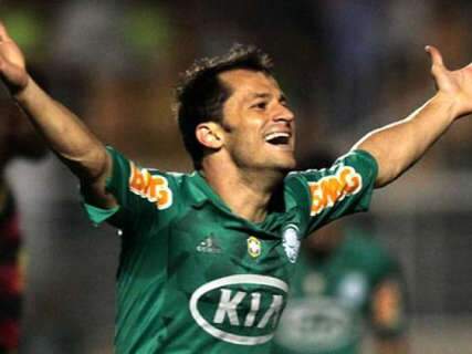  Palmeiras bate por 3 a 1 o Sport mas segue na zona de rebaixamento