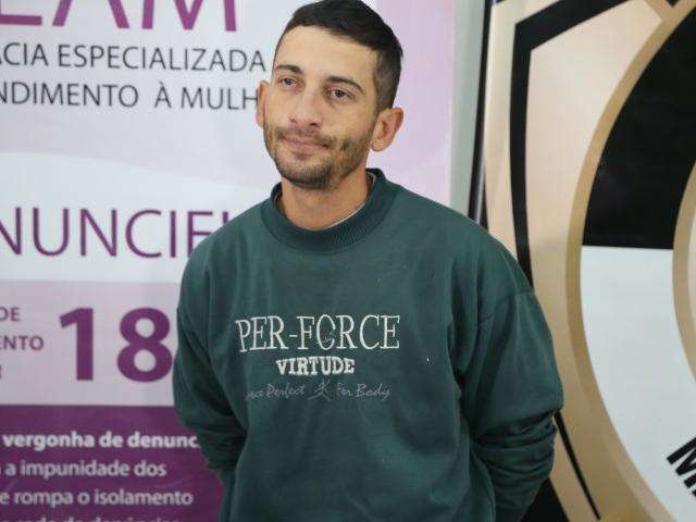 Assassino confesso da ex-esposa &eacute; condenado a 16 anos de pris&atilde;o