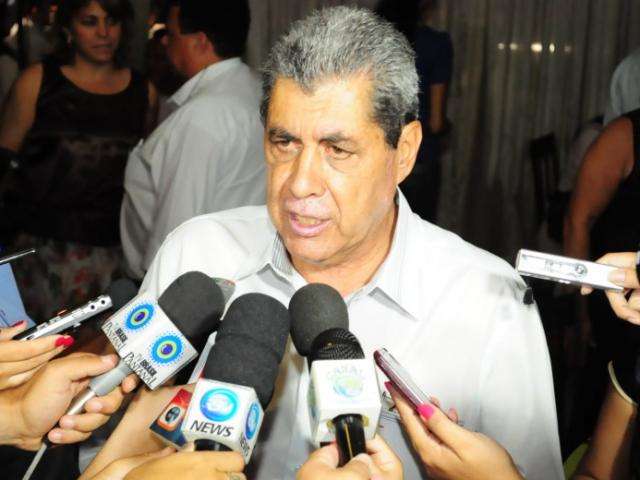 Governador entra de f&eacute;rias a partir de amanh&atilde; e Simone assume