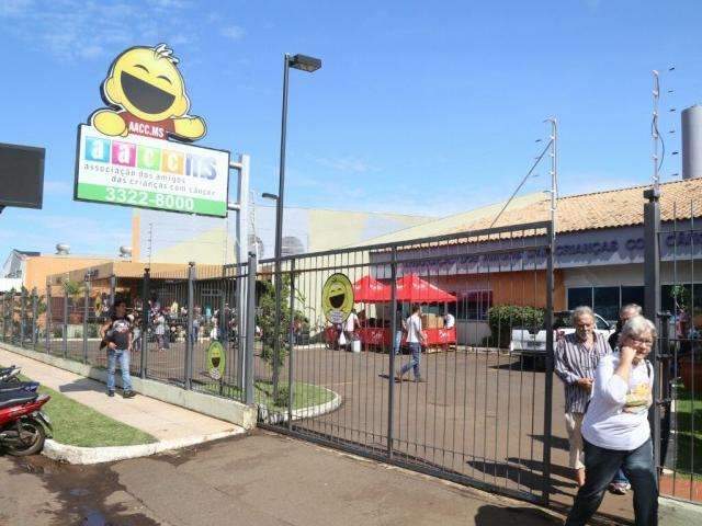Receita Federal vende mercadorias apreendidas para ajudar crian&ccedil;as com c&acirc;ncer