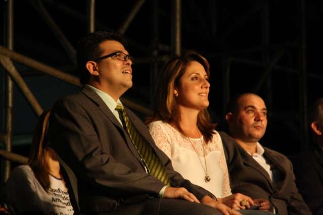 Olarte prestigia evento e o Profeta da Chuva aben&ccedil;oa administra&ccedil;&atilde;o da cidade