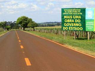 Rodovia estadual recuperada pelo governo foi entregue hoje por Reinaldo Azambuja (Foto: Edemir Rodrigues/Divulgação)