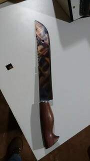 Réplica da faca do Rambo. (Foto: Arquivo Pessoal)