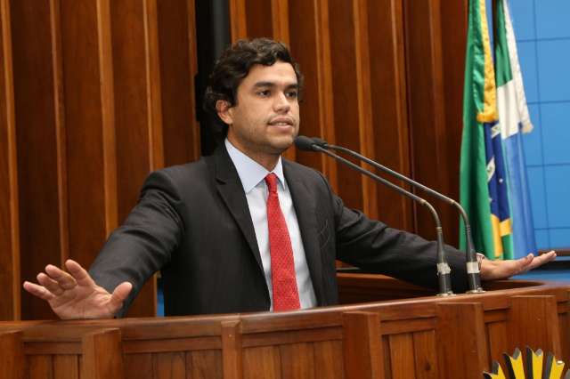 Deputado quer criar regras para uso de fogos de artif&iacute;cio em MS