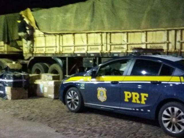 PRF apreende R$ 500 mil em eletr&ocirc;nicos em meio a carga de adubo 