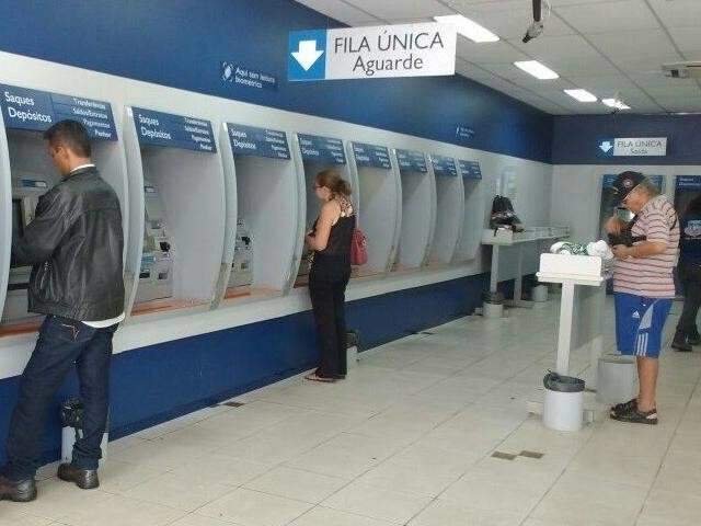 Hoje &eacute; &uacute;ltimo dia de funcionamento das ag&ecirc;ncias banc&aacute;rias em 2016