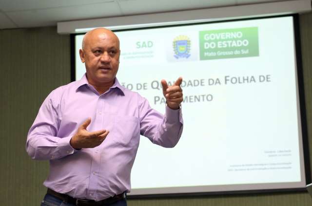 Governo antecipa sal&aacute;rios de servidor e injeta R$ 450 milh&otilde;es na economia 