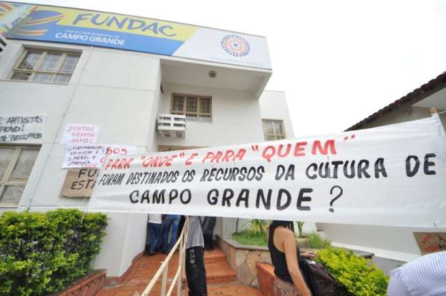 Artistas pedem que funcion&aacute;rios deixem pr&eacute;dio da Fundac para apoiar movimento