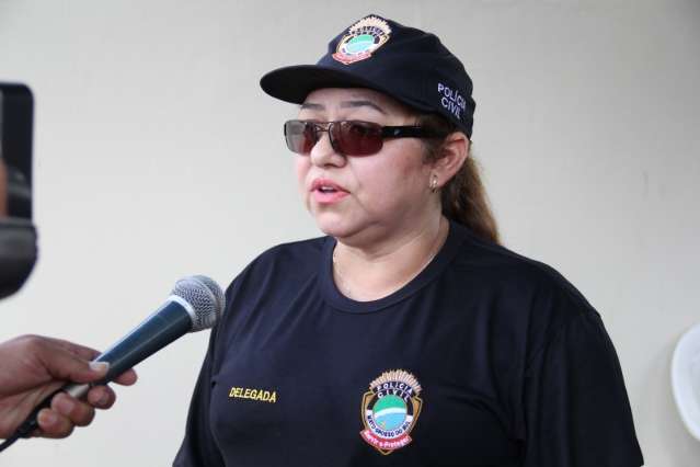 Ind&iacute;cios em saco de dormir podem apontar quem matou mulher de 39 anos