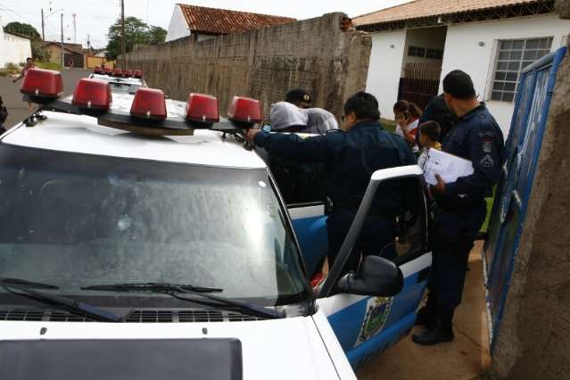 Tr&ecirc;s meninos s&atilde;o suspeitos de estuprar aluno de 10 anos em escola