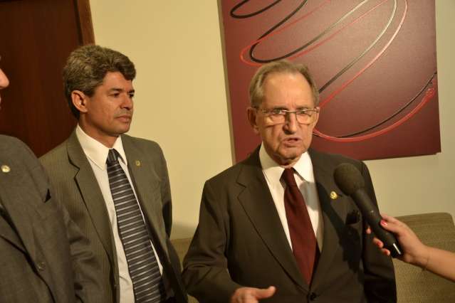 Figueir&oacute; diz que enquanto estiver no senado FPE ser&aacute; prioridade