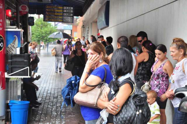  Enquanto em Campo Grande chove muito, falta &lsquo;&aacute;gua&rsquo; no interior