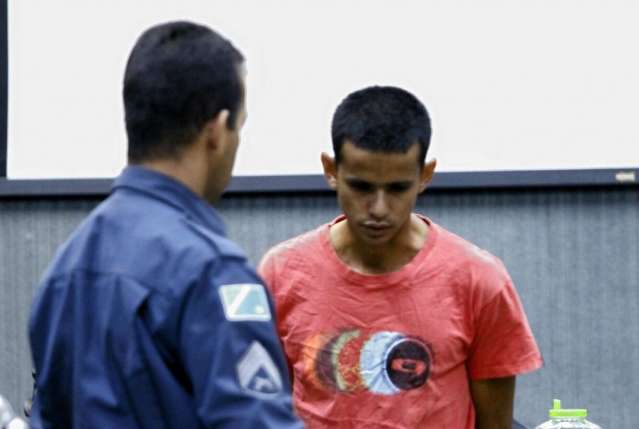 J&uacute;ri condena assassinos de travesti a 12 e 14 anos de pris&atilde;o