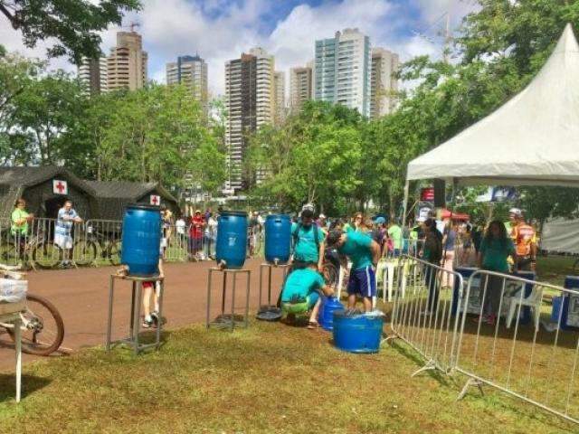 Jogos Radicais substituem copos descart&aacute;veis por gal&otilde;es para preservar parques