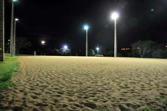 Caixa de areia do Parque das Na&ccedil;&otilde;es recebe ilumina&ccedil;&atilde;o