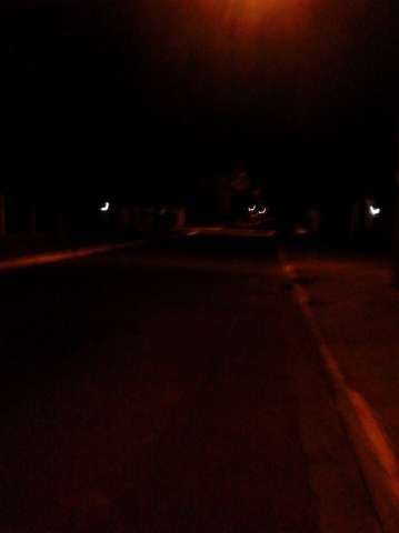 Morador reclama de rua sem ilumina&ccedil;&atilde;o na Vila Progresso