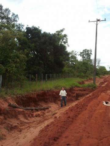 Moradores reclamam das prec&aacute;rias condi&ccedil;&otilde;es das estradas municipais