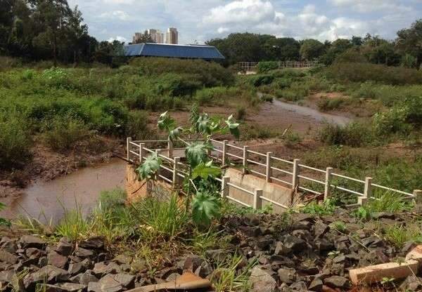 Obra em lago do R&aacute;dio para e solu&ccedil;&atilde;o para enchentes depende da Caixa