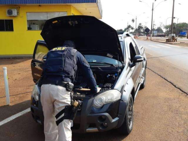 Picape roubada h&aacute; quase um ano em MG &eacute; recuperada na BR-163