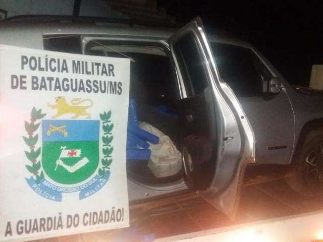 Policial Militar de folga encontra Jeep abandonado com 500 quilos de maconha 
