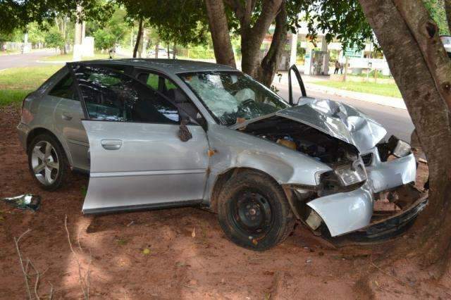 Homem que sofreu infarto durante acidente tem quadro est&aacute;vel