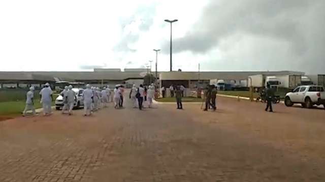 Frigor&iacute;fico onde vazou am&ocirc;nia ser&aacute; notificado, diz Pol&iacute;cia Militar Ambiental