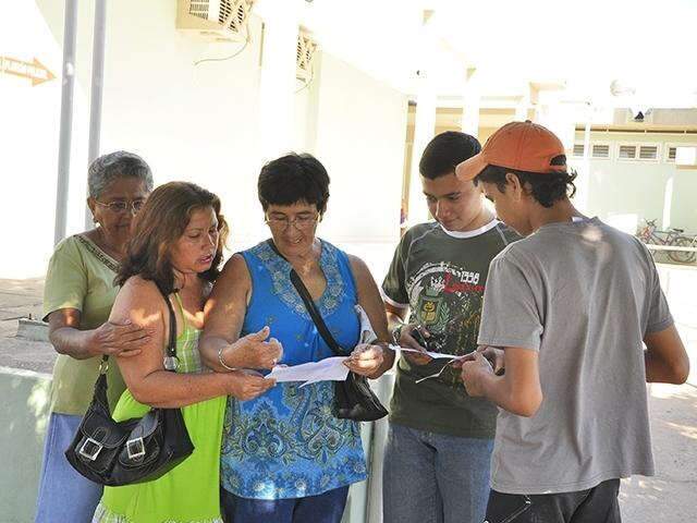  Mulher que lesou em R$ 100 mil grupo que faria excurs&atilde;o se entrega &agrave; Pol&iacute;cia 