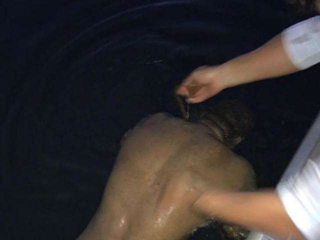Corpo de homem nu &eacute; encontrado por pescadores boiando no Rio Paran&aacute;
