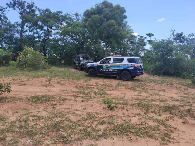 Corpo &eacute; encontrado boiando em lago as margens da BR-267