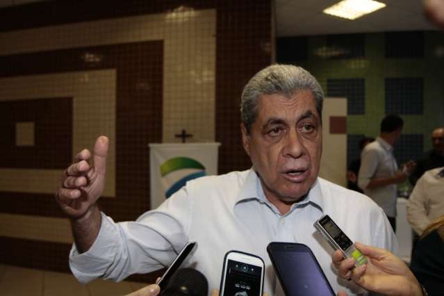 PR vai ficar com o PMDB &quot;por bem, por bem&quot;, afirma Puccinelli