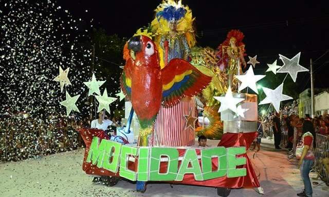 Mocidade Independente vence o desfile das escolas de samba de Corumb&aacute;