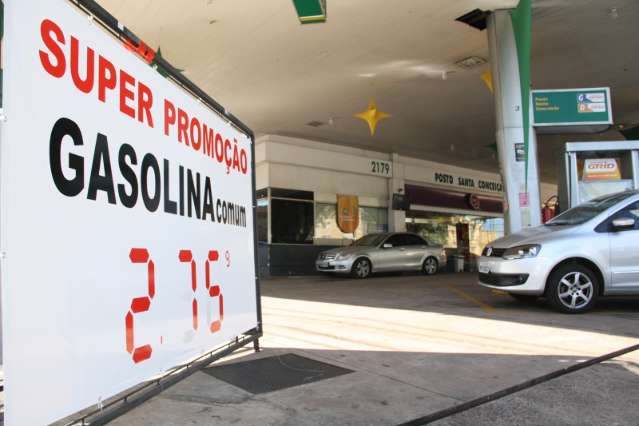 Concorr&ecirc;ncia acirrada baixa pre&ccedil;o da gasolina em R$ 0,23 na Capital